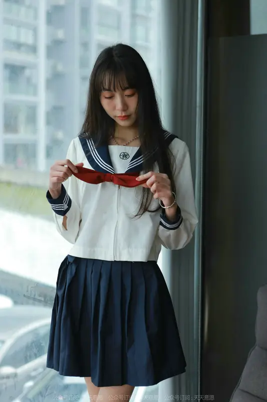 2022.03.03 丝享家1018:团团《可爱JK装》 - IESS