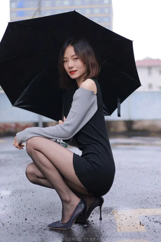 2022.04.06 丝享家 1051:小六《雨中的嘿丝》 - IESS